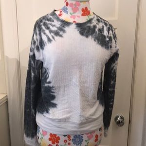 Paperdolls long sleeve light sweatshirt